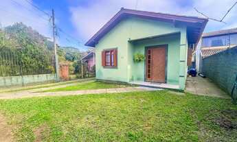 Imagem 2: Casa 02 dormitórios e demais peças, amplo terreno plano com 300m²