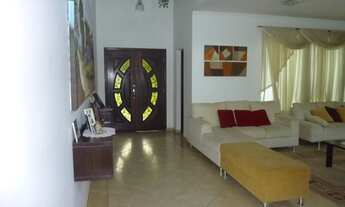 Imagem 7: HL-155 Casa com 4 suítes e área de lazer completa