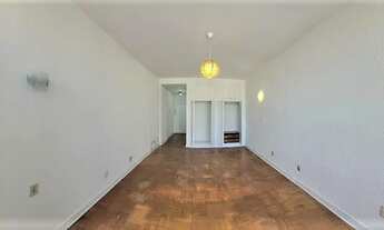 Imagem 3: LOCAÇÃO - CONSOLAÇÃO APTO. TIPO KITINETE 48 M2 Á.Ú ARMÁRIO EMBUTIDO E VARANDA!!!