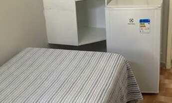 Imagem 5: Quarto e banheiro