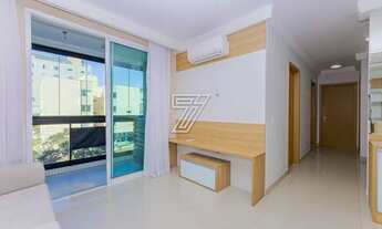 Imagem 2: Apartamento para venda tem 95 metros quadrados com 3 quartos em Bigorrilho - Curitiba - PR