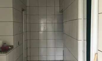 Imagem 3: CASA COM 2 QUARTOS C/ BLINDEX E TERRAÇO