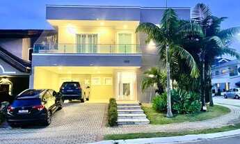 Imagem: Vendo / Alugo - Casa Urbanova, 4 Suítes