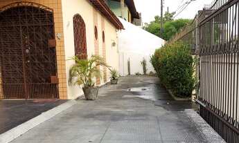 Imagem 3: Casa para venda tem 285 metros quadrados com 3 quartos em Joaquim Távora - Fortaleza - CE