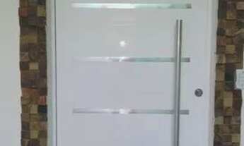 Imagem 7: Casa moderna toda porcelanato