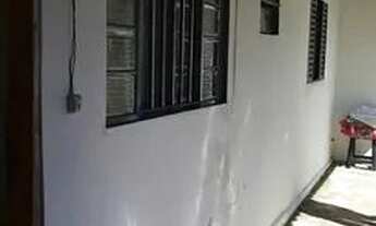 Imagem 4: Aluga-se casa de fundo