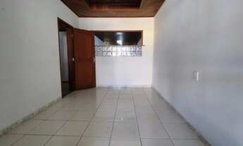 Imagem 4: Casa no Médici 2, 3/4 sendo uma suíte, 2 vagas de garagem