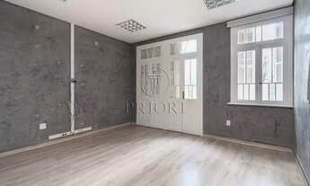 Imagem: PORTO ALEGRE - Casa Comercial - Auxiliadora