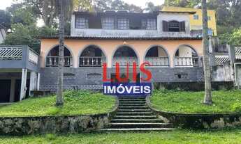 Imagem: Excelente casa com 4 dormitórios à venda