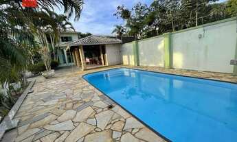 Imagem 5: Casa duplex com terreno de 840m2 - frente para as duas principais ruas do bairro