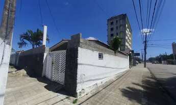 Imagem 2: Casa para aluguel tem 200 metros quadrados com 3 quartos em Ponta Negra - Natal - RN