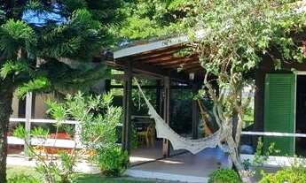 Imagem 2: Charmosa Casa Linear com 03 quartos, a poucos metros da Praia de Geribá - Búzios / RJ