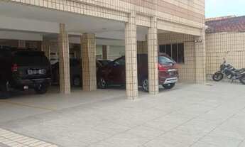 Imagem 2: Apartamento amplo, térreo, perto da praia , com garagem