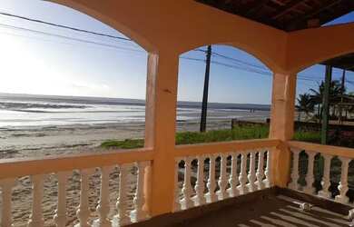 Imagem 7: Casa na praia de Marudá
