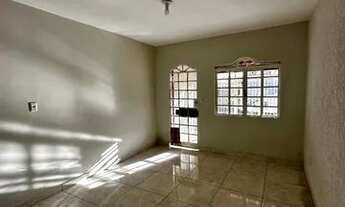 Imagem 2: Ágio de casa com 126m², composta por 2 quartos, garagem coberta - Samambaia Norte