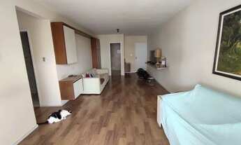 Imagem 2: Apartamento para venda possui 157 metros quadrados com 3 quartos em Boa Viagem - Recife