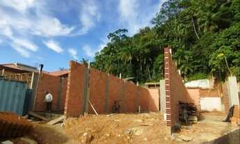 Imagem 5: Sobrado para venda possui 164 metros quadrados com 3 quartos em Glória - Joinville - SC