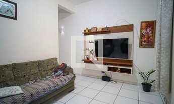 Imagem 2: Casa para Aluguel - Parque das Laranjeiras, 2 Quartos, 92 m2