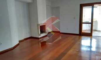 Imagem: Amplo apartamento com 3 dormitórios - Centro