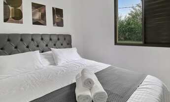 Imagem 4: Campos do Jordão, varanda e lareira