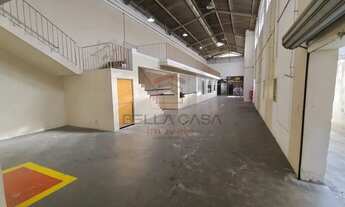 Imagem: Galpão Comercial de 1.500m² à Venda no