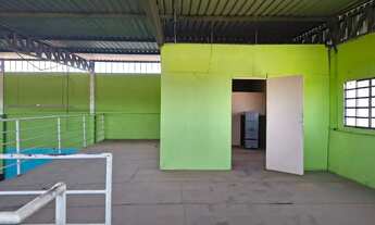 Imagem 6: Galpão bem localizado, grande movimentação social/trânsito de carros, 490 m². Setor Colina