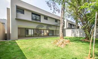 Imagem: Casa de Condomínio - 4 Dormitórios (Suítes)