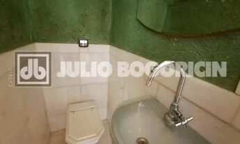 Imagem 6: CASA TRIPLEX, CONDOMÍNIO FECHADO, 2 SALAS, 3 QTS, 2 SUITES, TERRAÇO, PISCINA, CHURRASQUEIR