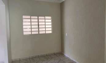 Imagem 6: Impecável Casa de 3 Quartos com Suíte e Edícula no Jardim das Hortências Região Noroeste