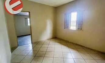 Imagem 7: Casa com 2 dormitórios para alugar, 50 m² por R$ 1.400,00/mês - Jardim Cristiane - Santo A