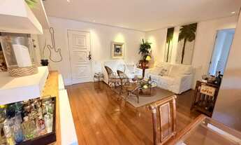 Imagem 3: Lindo Apartamento Reformado, de 3 quartos com 2 vagas na escritura, na Lagoa