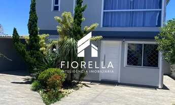 Imagem 2: Sobrado com 03 Dormitórios, sendo 01 Suíte, na Ponte do Imaruim - Palhoça/SC