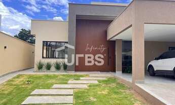 Imagem: Casa térrea no Pq. Amazônia 3 quartos