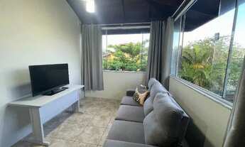 Imagem 7: Amplo Sobrado no Rio Tavares: Conforto e Sossego