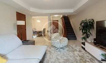 Imagem: Casa com 3 quartos, sendo 1 suíte à venda