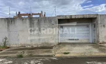 Imagem: Casa de esquina com excelente localização