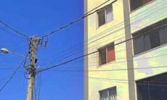 Imagem: Alugo apto 2/4, 6° andar, nascente