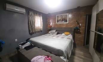 Imagem 3: Casa na Cidade Nova com piscina e 5 dormítórios