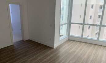 Imagem 5: Apartamento com 4 Suítes Edifício Marina Beach Towers no Centro em Balneário Camboriú