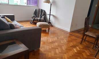 Imagem 4: Apartamento para venda possui 70 metros quadrados com 2 quartos em Copacabana - Rio de Jan