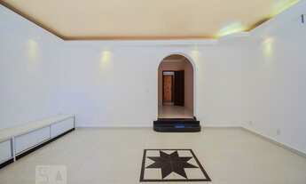 Imagem 2: Casa à Venda - Planalto, 6 Quartos, 360 m2