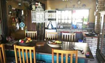 Imagem 3: Casa com PISCINA privativa em Condomínio Fechado