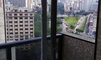 Imagem 3: Apto. Vista panorâmica sacada vidro Fórum João Mendes