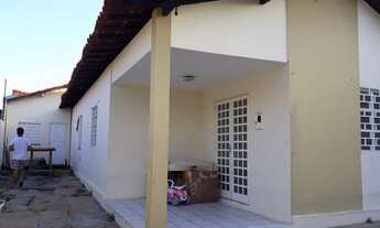 Imagem: Casa prox ao Mocambinho com 3 quartos sendo