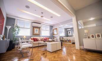 Imagem: Apaixonante apartamento em Laranjeiras!