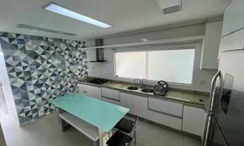 Imagem 2: Casa de condomínio sobrado para venda com 267 metros quadrados com 5 quartos