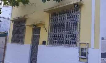 Imagem: Casa de rua no Grajaú (pça Verdum) com