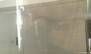 Imagem: Ponto comercial/Loja/Box para aluguel possui