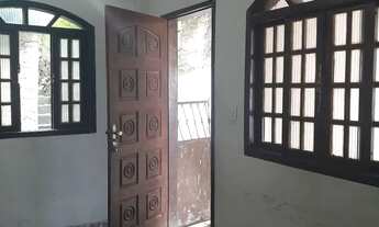 Imagem 2: Casa em condomínio fechado