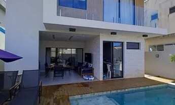 Imagem 3: Casa de condomínio para venda tem 275 metros quadrados com 3 quartos